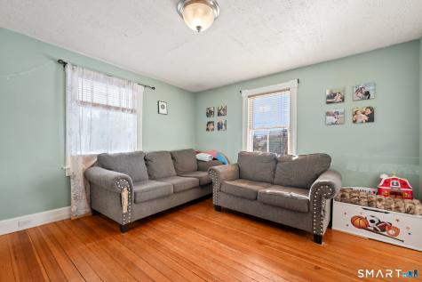 5 Wall Street Middletown CT 06457