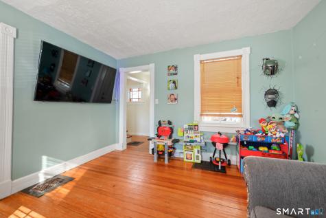 5 Wall Street Middletown CT 06457