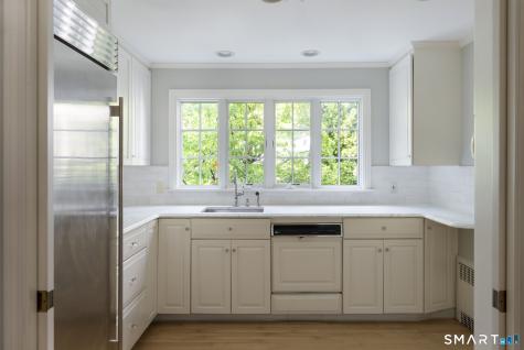 96 Norwood Road West Hartford CT 06117