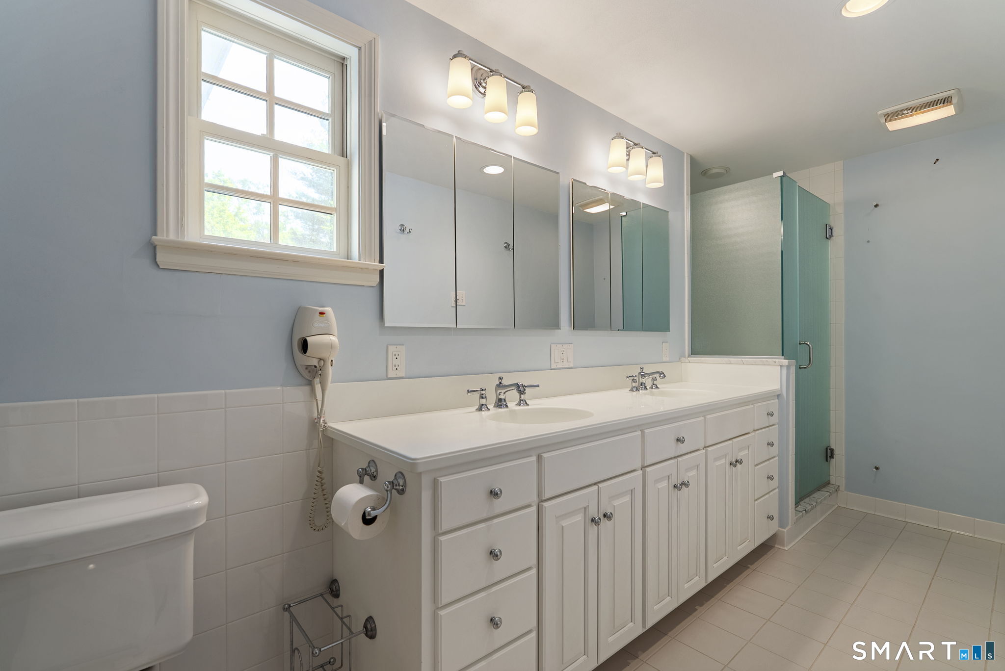 96 Norwood Road West Hartford CT 06117