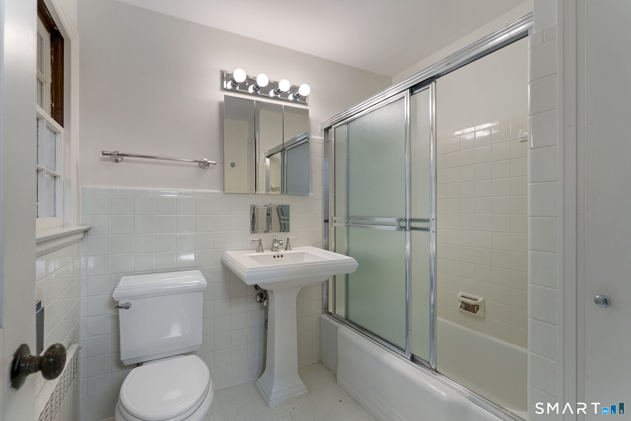 96 Norwood Road West Hartford CT 06117