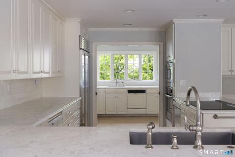 96 Norwood Road West Hartford CT 06117
