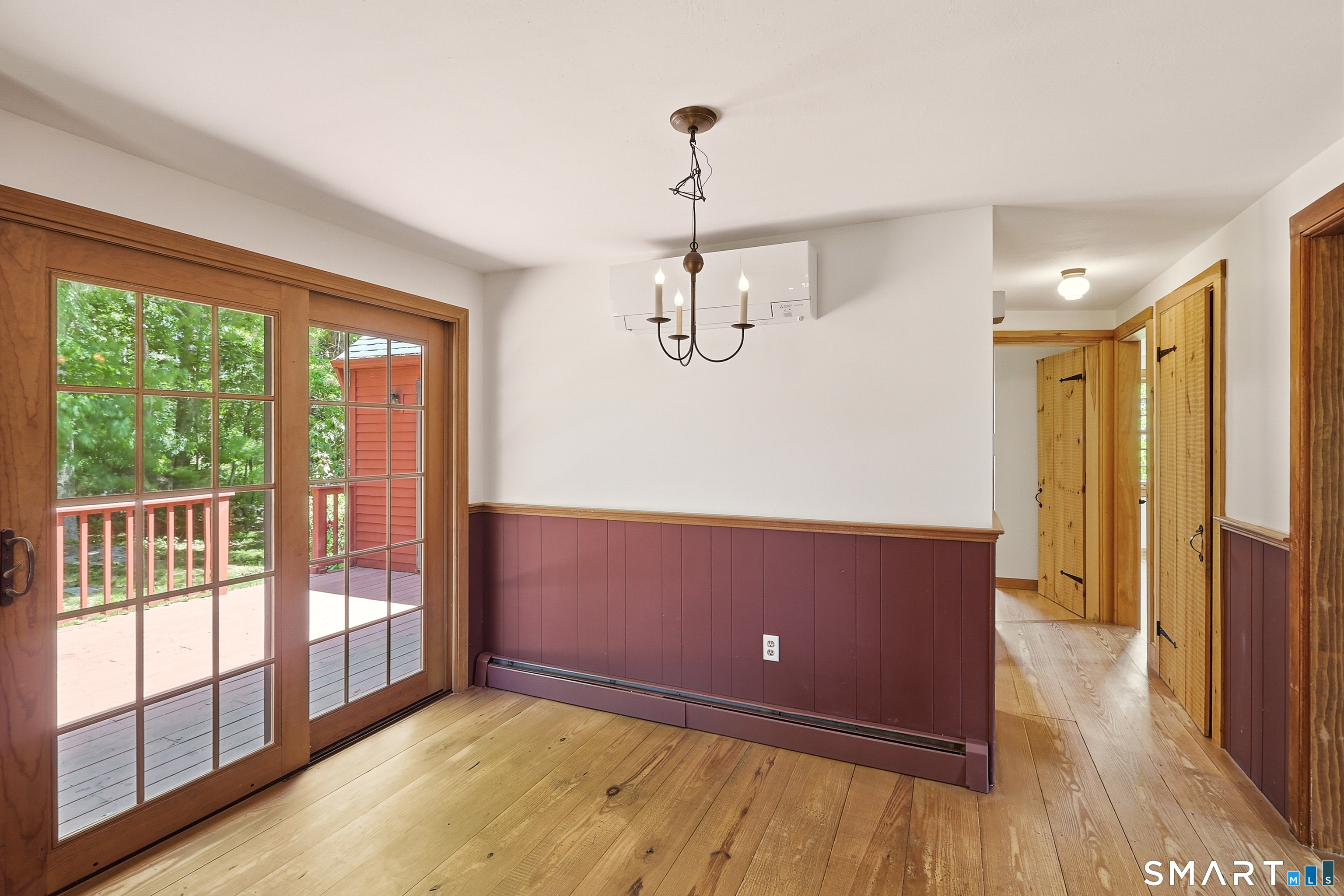 6 Robin Street Stonington CT 06379