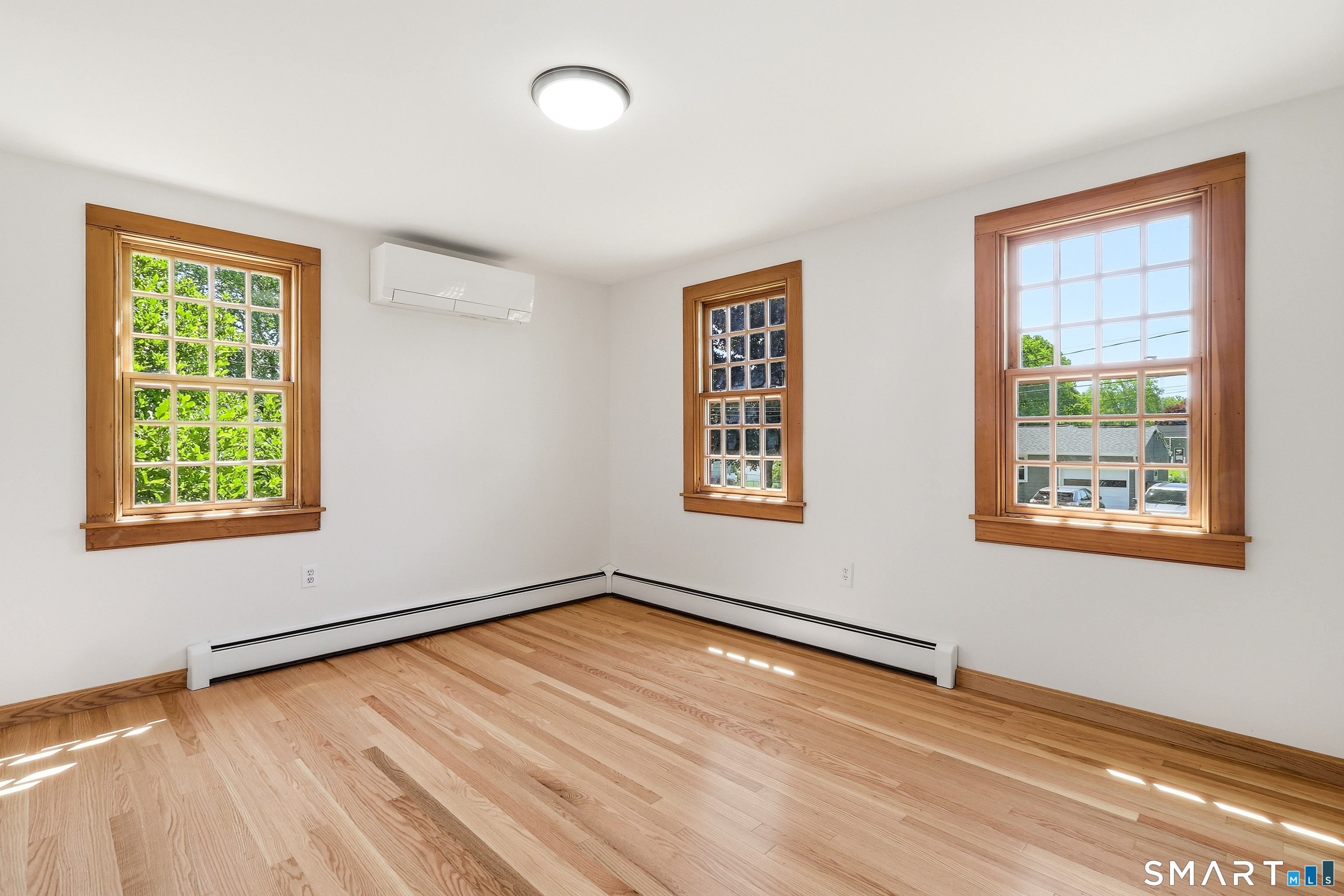 6 Robin Street Stonington CT 06379