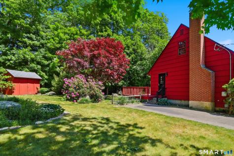 6 Robin Street Stonington CT 06379
