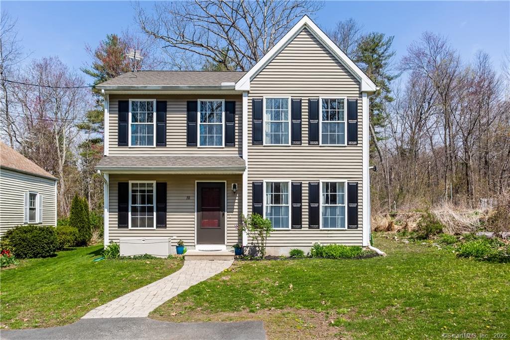10 Elizabeth Road Canton CT 06019