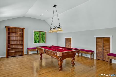 5 Stonehedge Drive Tolland CT 06084