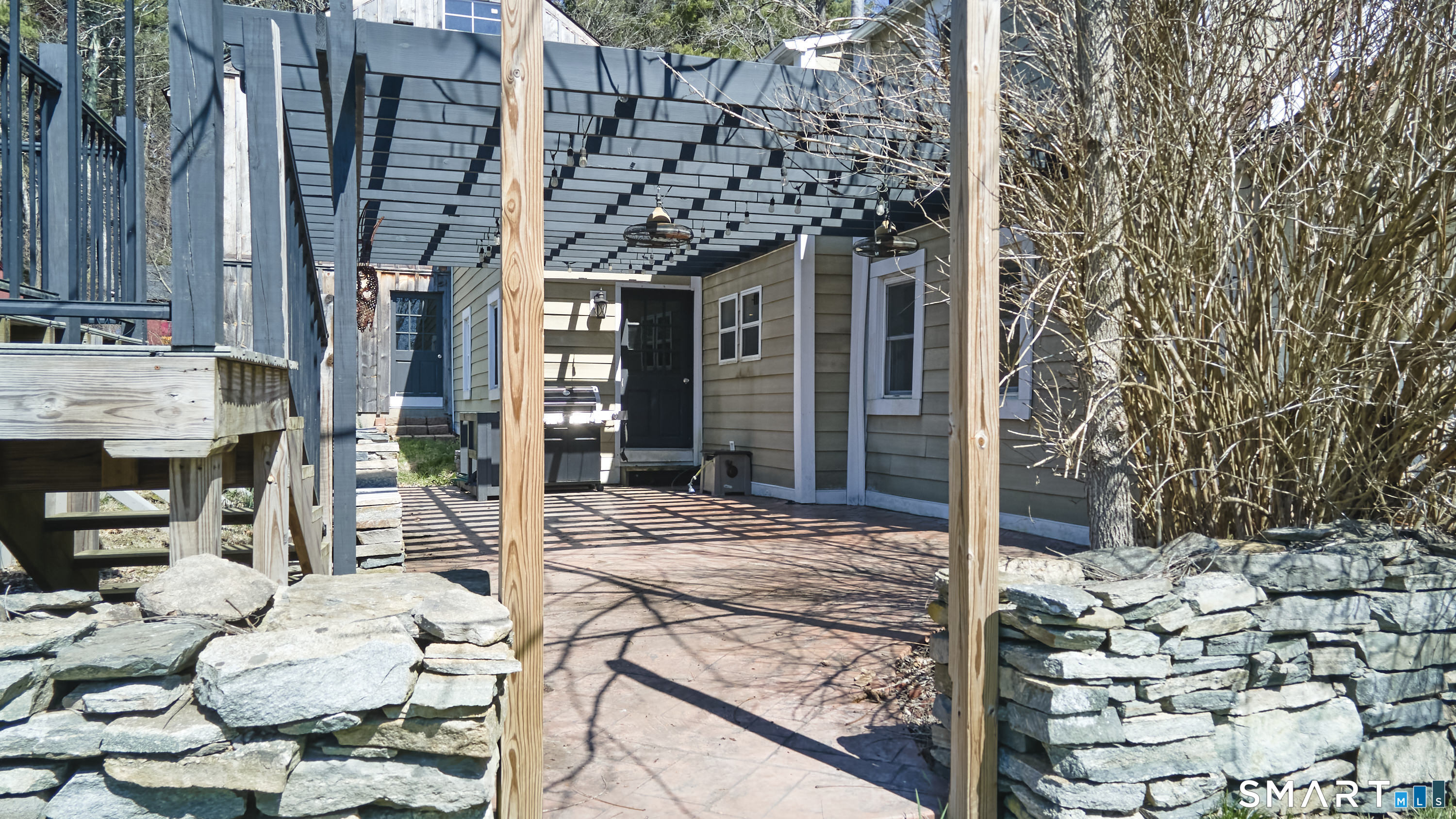 3 Woodstock West Avenue Putnam CT 06260