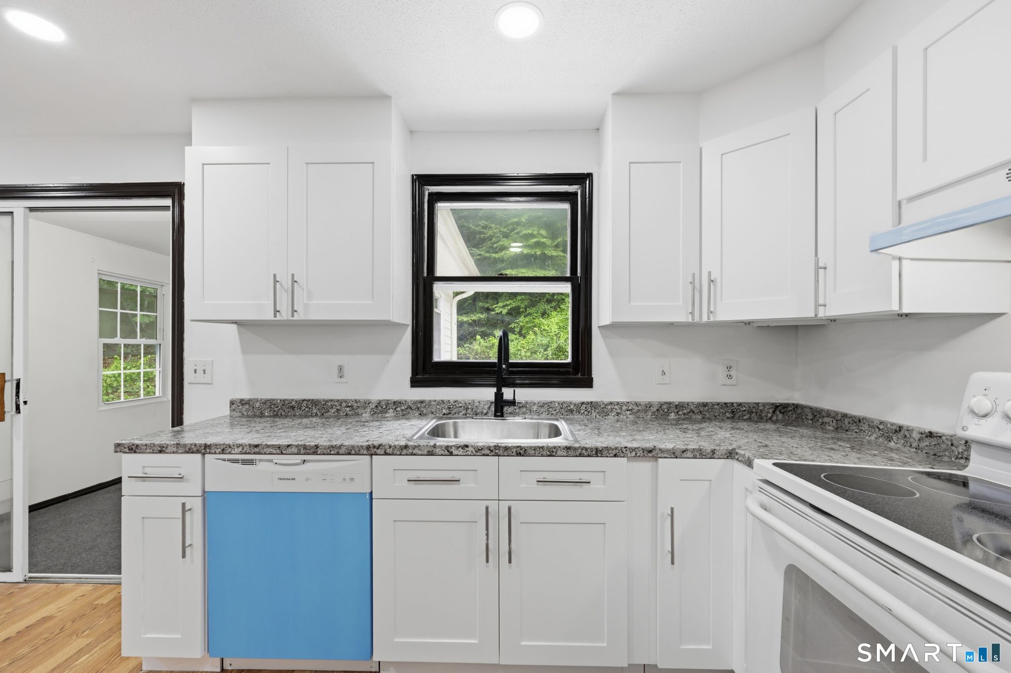 24 Crestview Drive Montville CT 06382