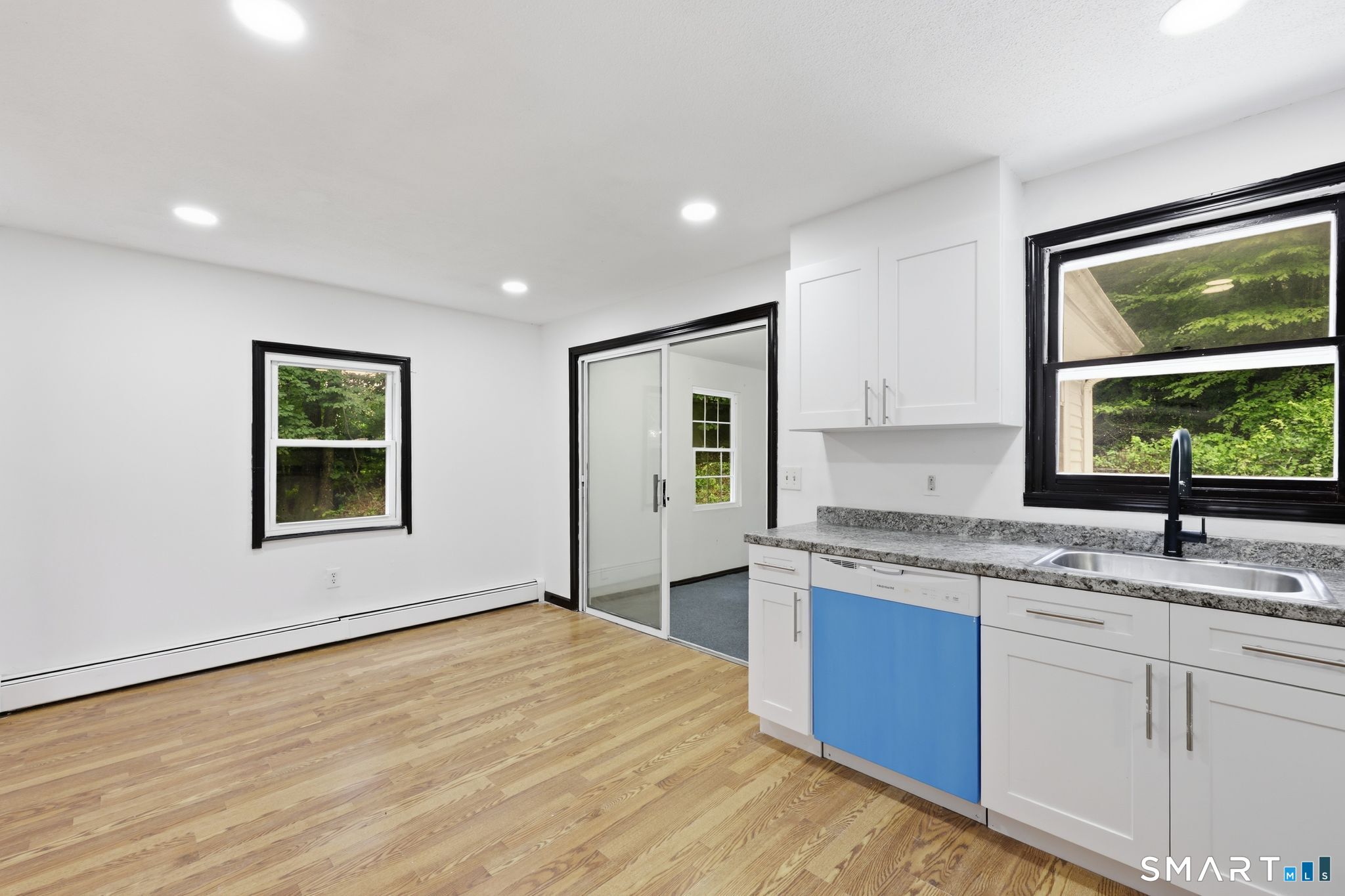 24 Crestview Drive Montville CT 06382