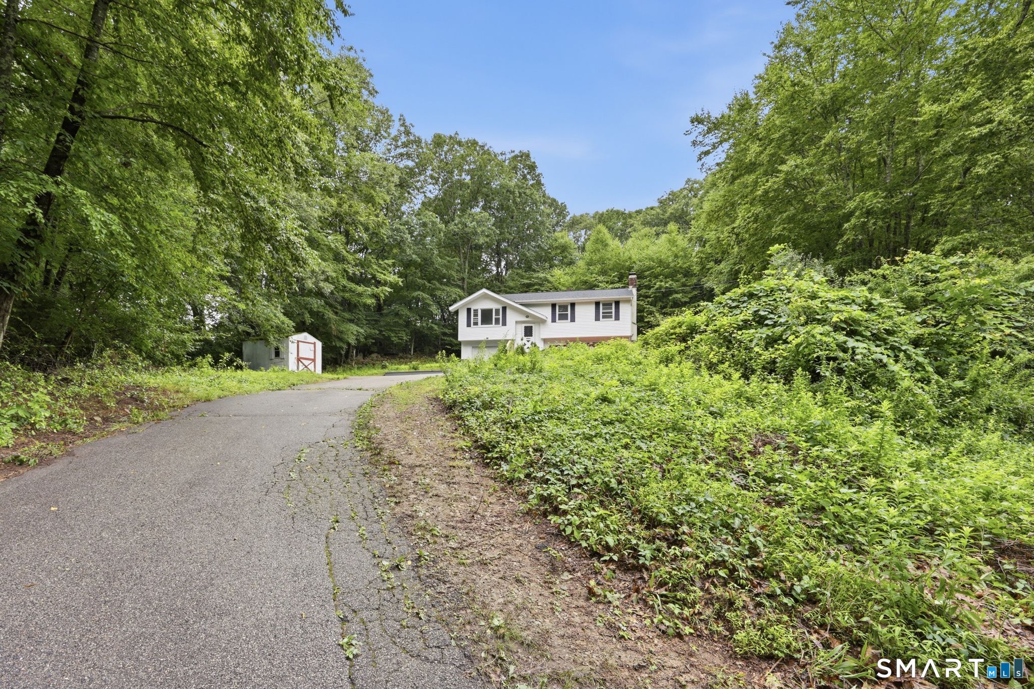 24 Crestview Drive Montville CT 06382