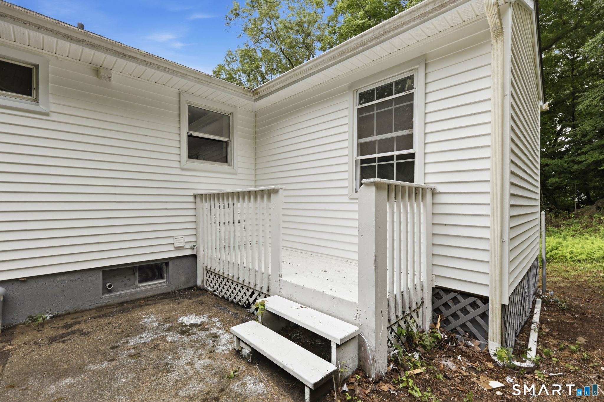 24 Crestview Drive Montville CT 06382