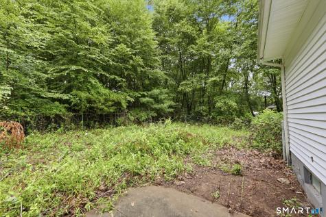 24 Crestview Drive Montville CT 06382