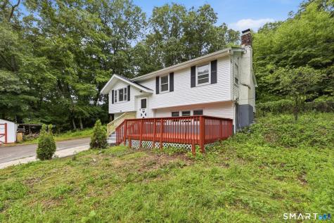 24 Crestview Drive Montville CT 06382