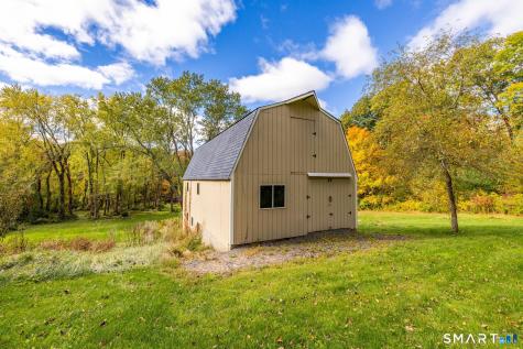 453 Waterville Road Avon CT 06001