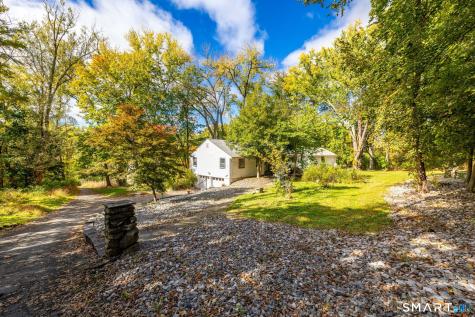 453 Waterville Road Avon CT 06001