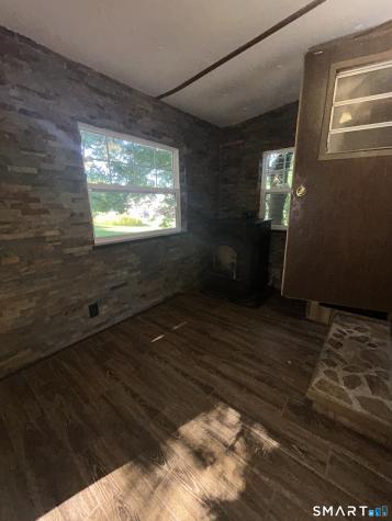 12 R And R Park Killingly CT 06241