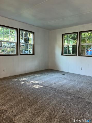 12 R And R Park Killingly CT 06241