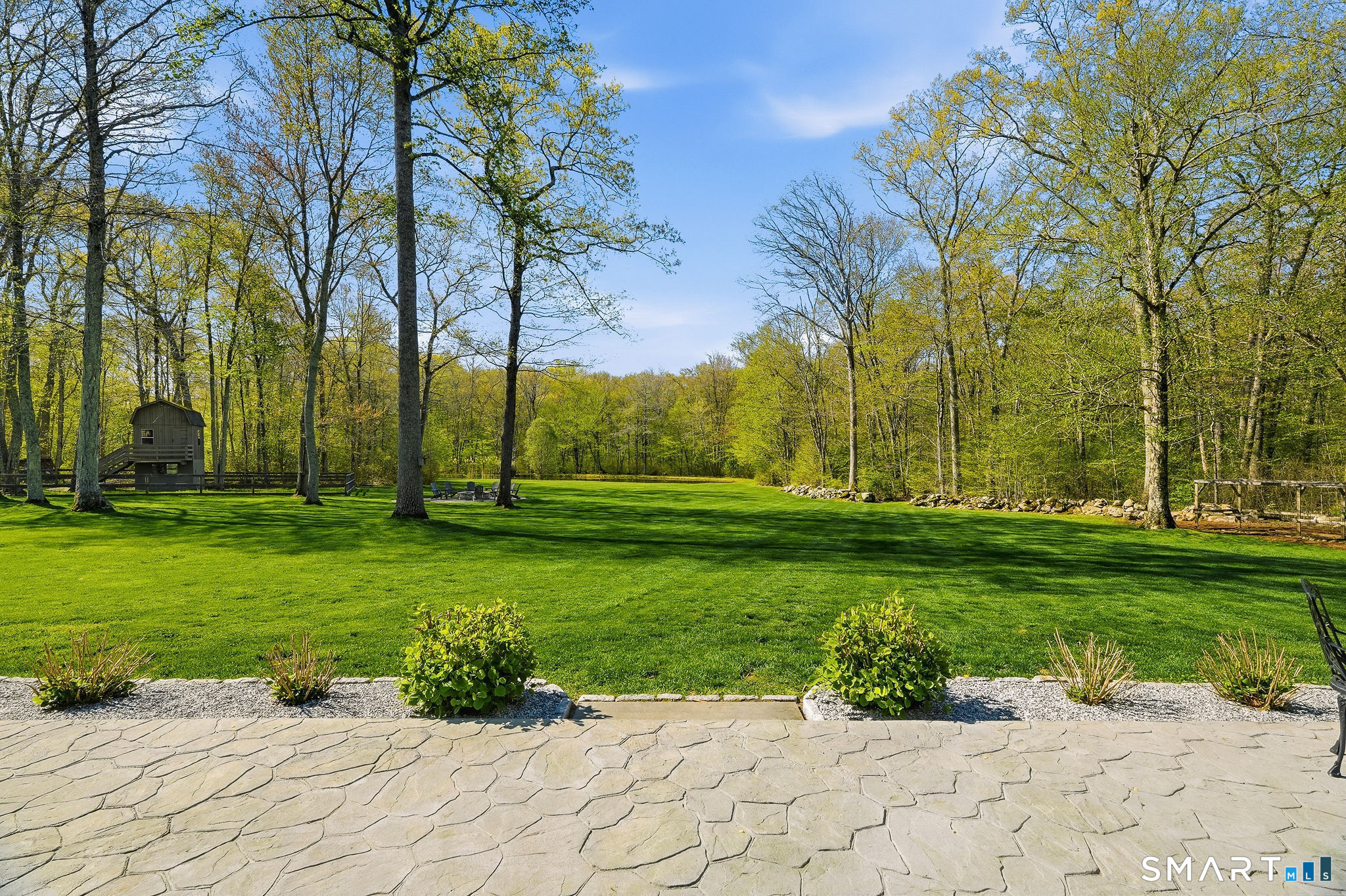 61 Mystic Road North Stonington CT 06359