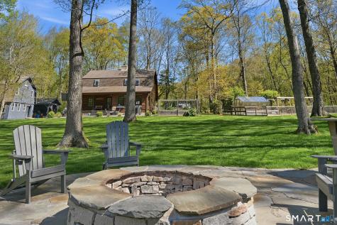 61 Mystic Road North Stonington CT 06359