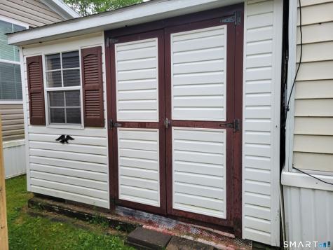 1290 North Road Groton CT 06340