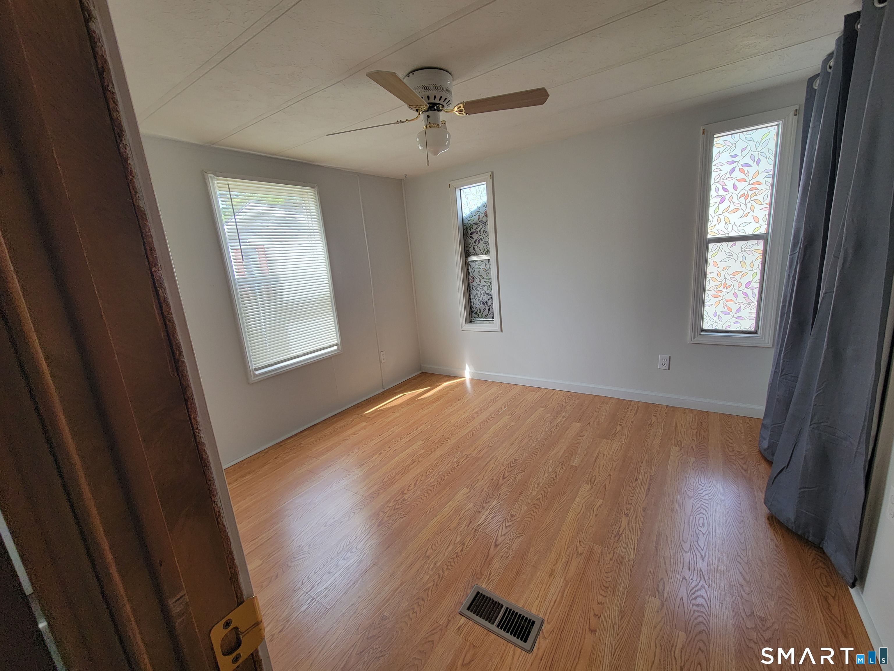 1290 North Road Groton CT 06340