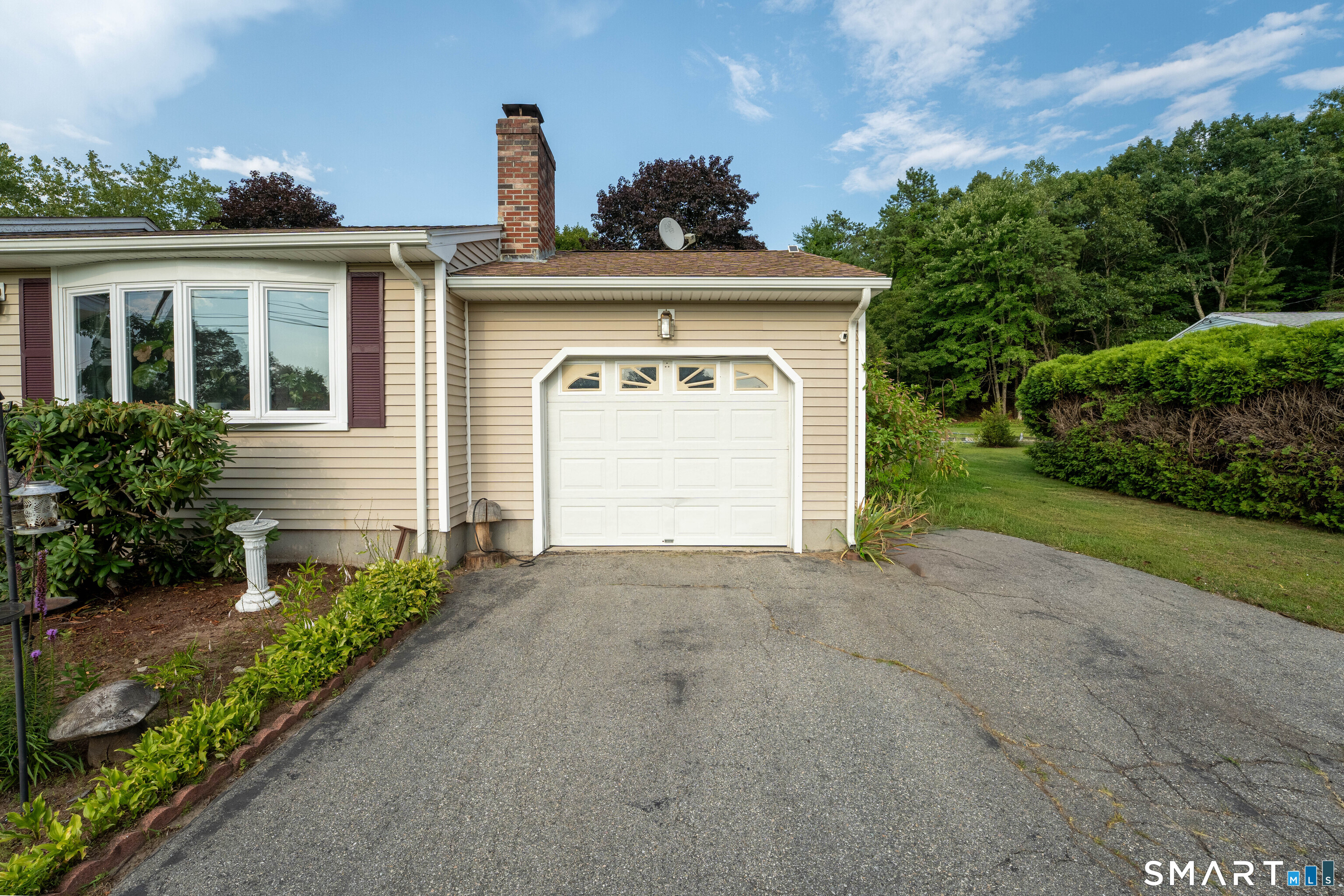 18 Philmar Drive Plainfield CT 06374
