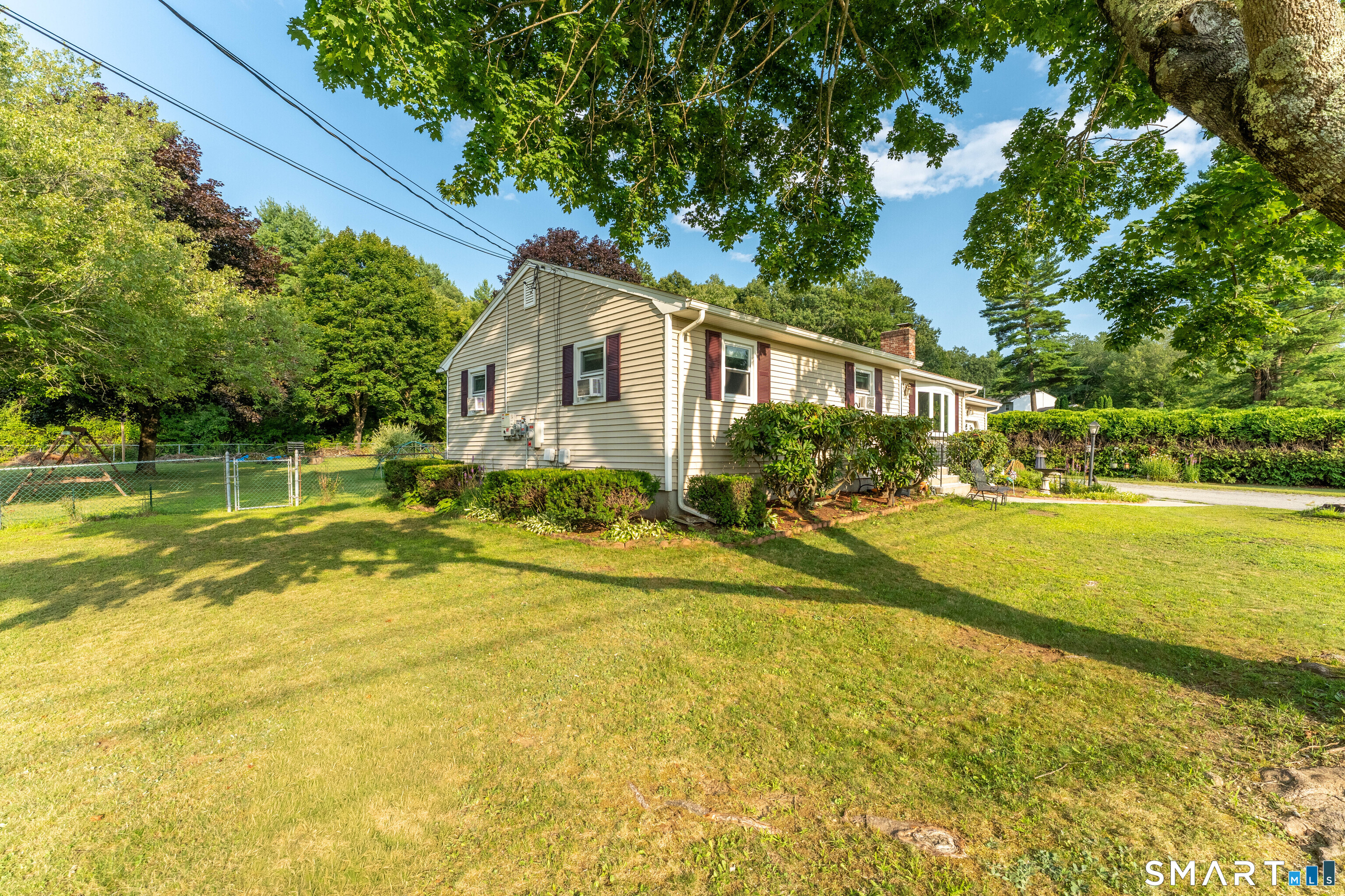 18 Philmar Drive Plainfield CT 06374