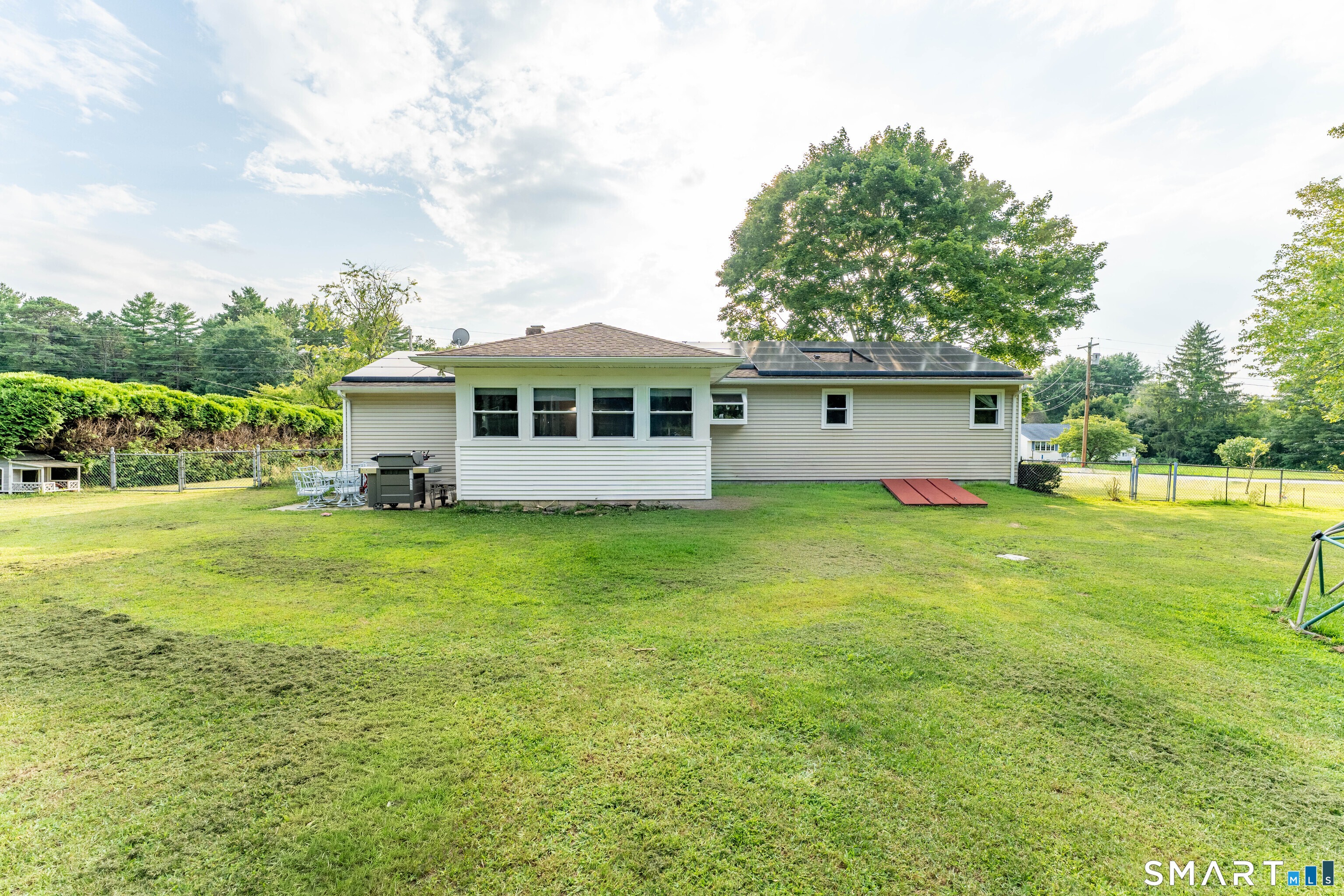 18 Philmar Drive Plainfield CT 06374