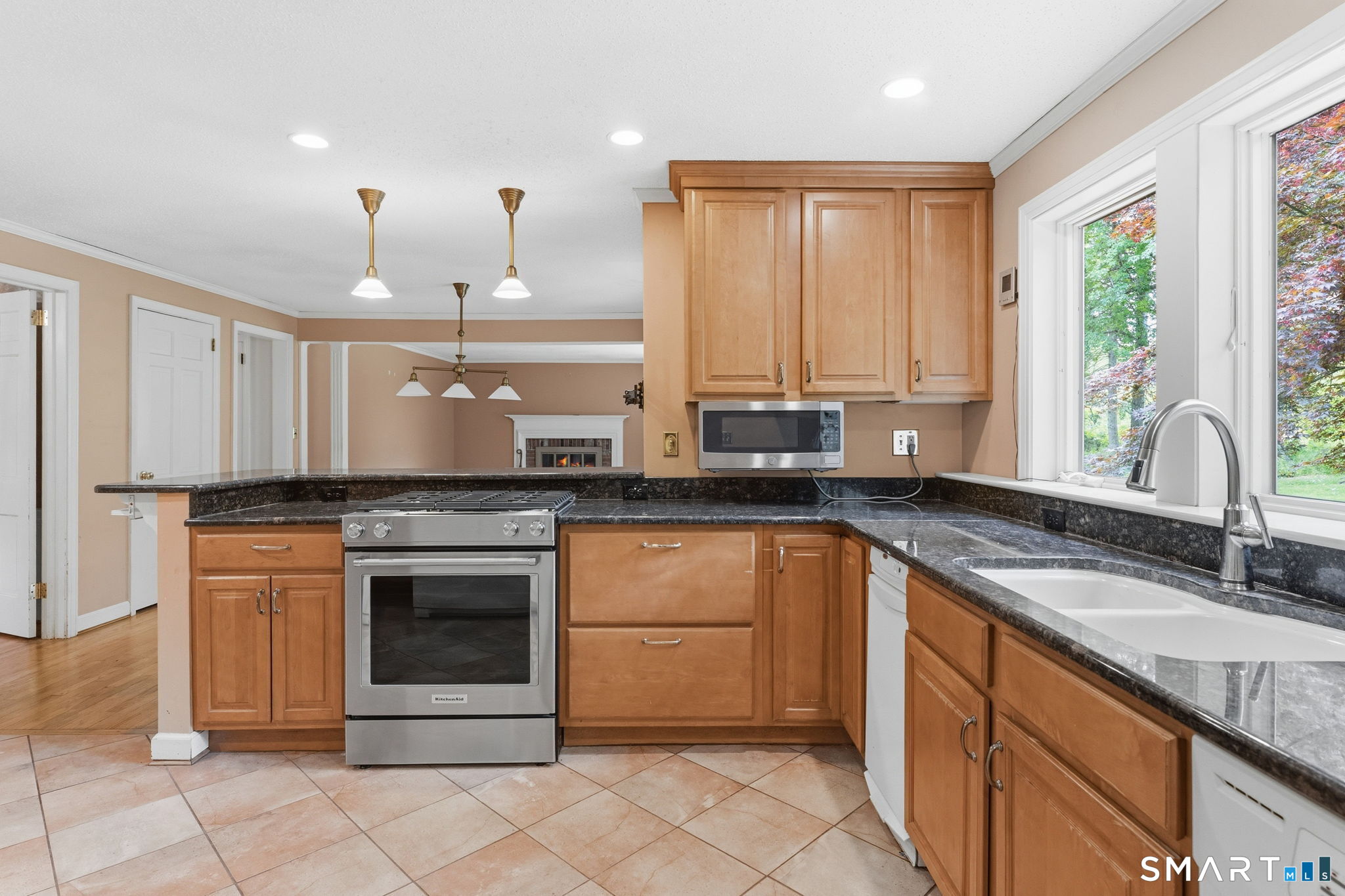 13 Juniper Road Bloomfield CT 06002