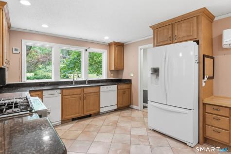13 Juniper Road Bloomfield CT 06002