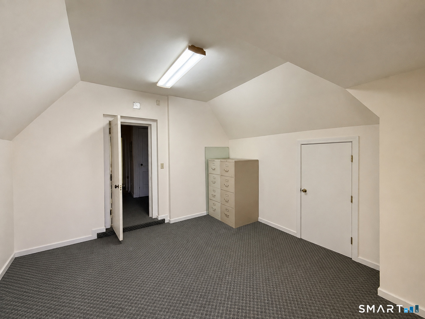 182 Collins Street Hartford CT 06105