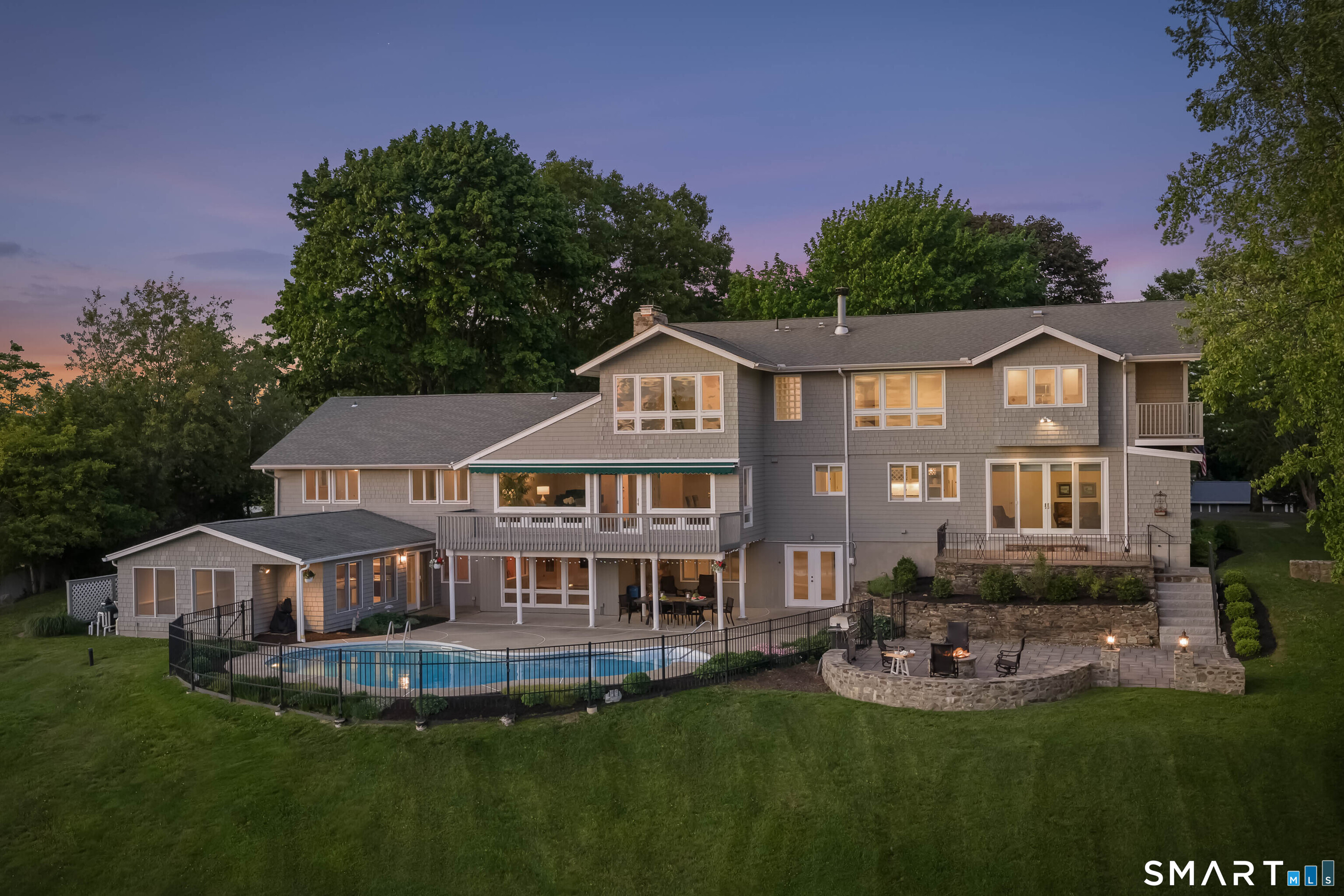 132 Merrimac Drive Trumbull CT 06611