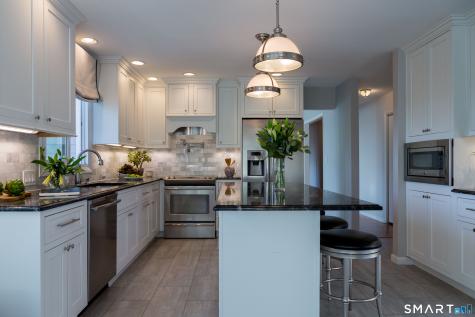 132 Merrimac Drive Trumbull CT 06611