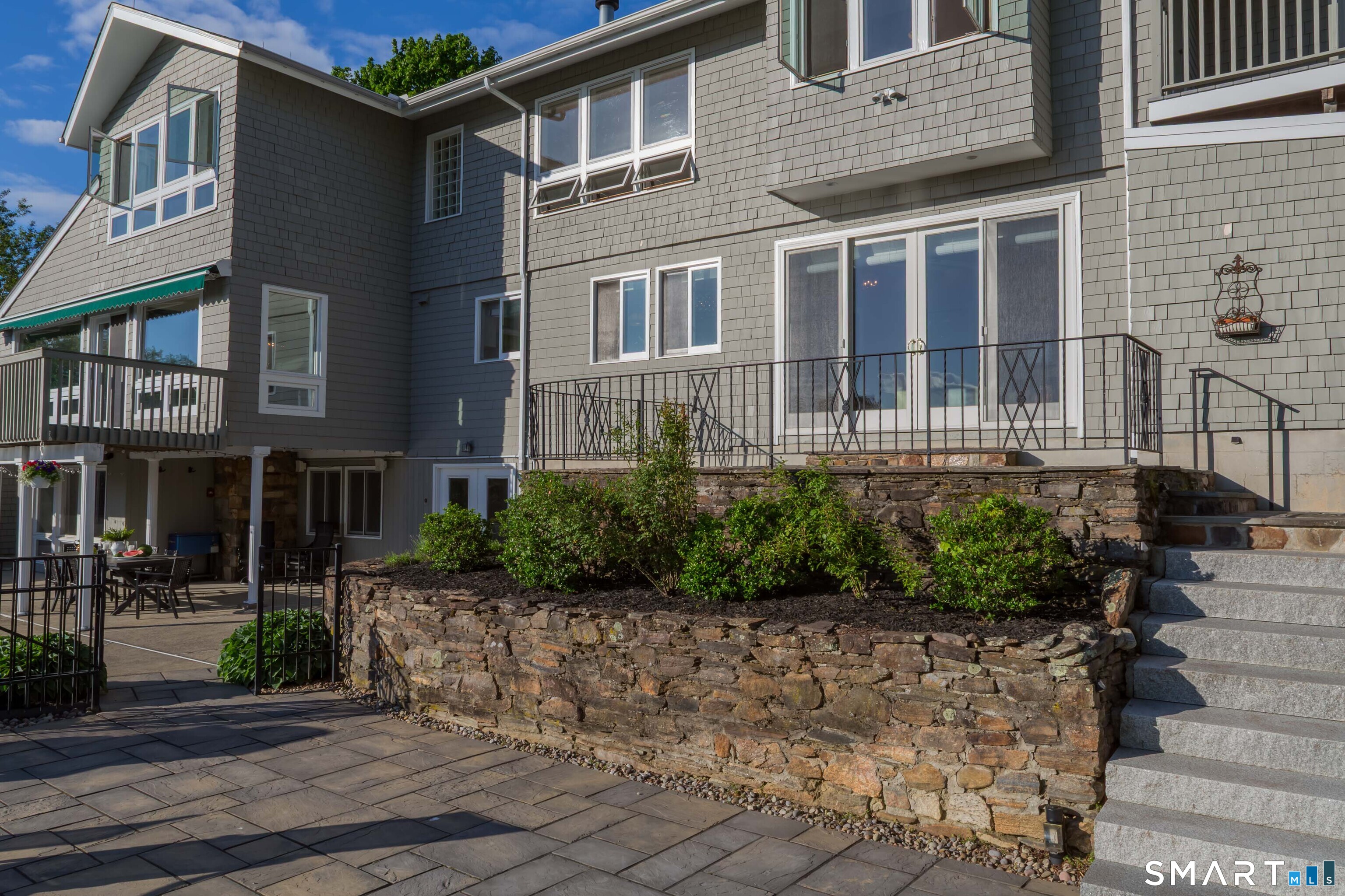132 Merrimac Drive Trumbull CT 06611
