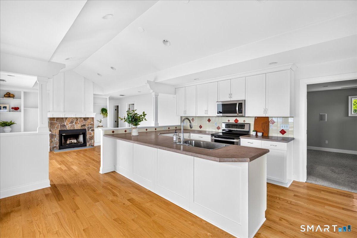 132 Merrimac Drive Trumbull CT 06611