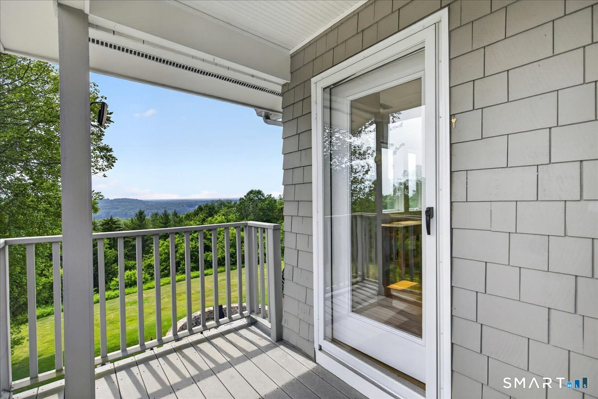 132 Merrimac Drive Trumbull CT 06611