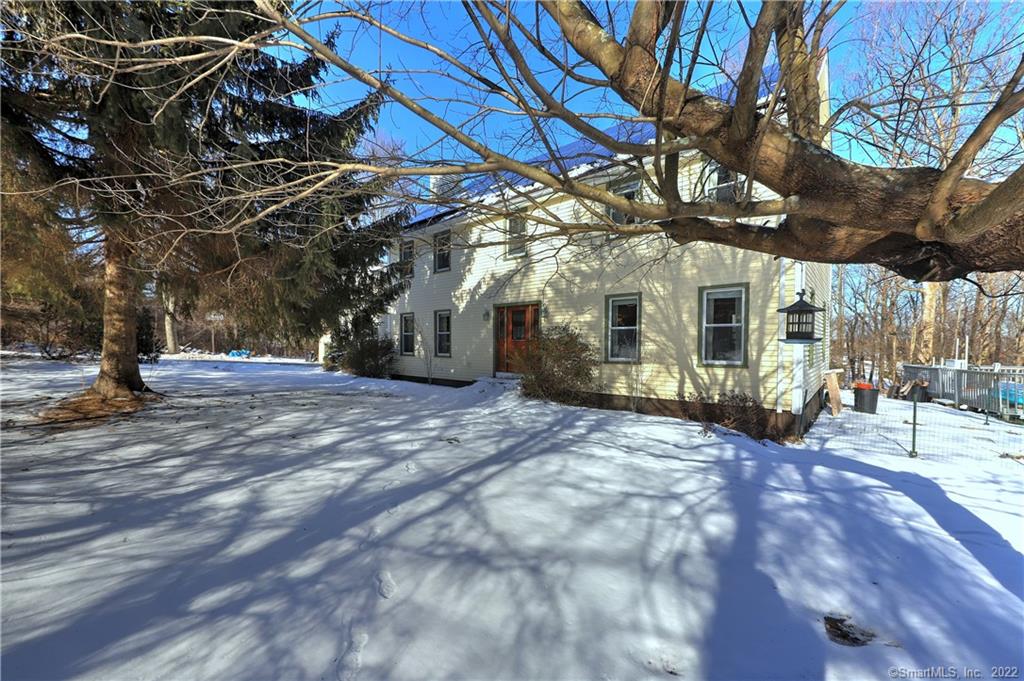 5 Chuse Drive Seymour CT 06483