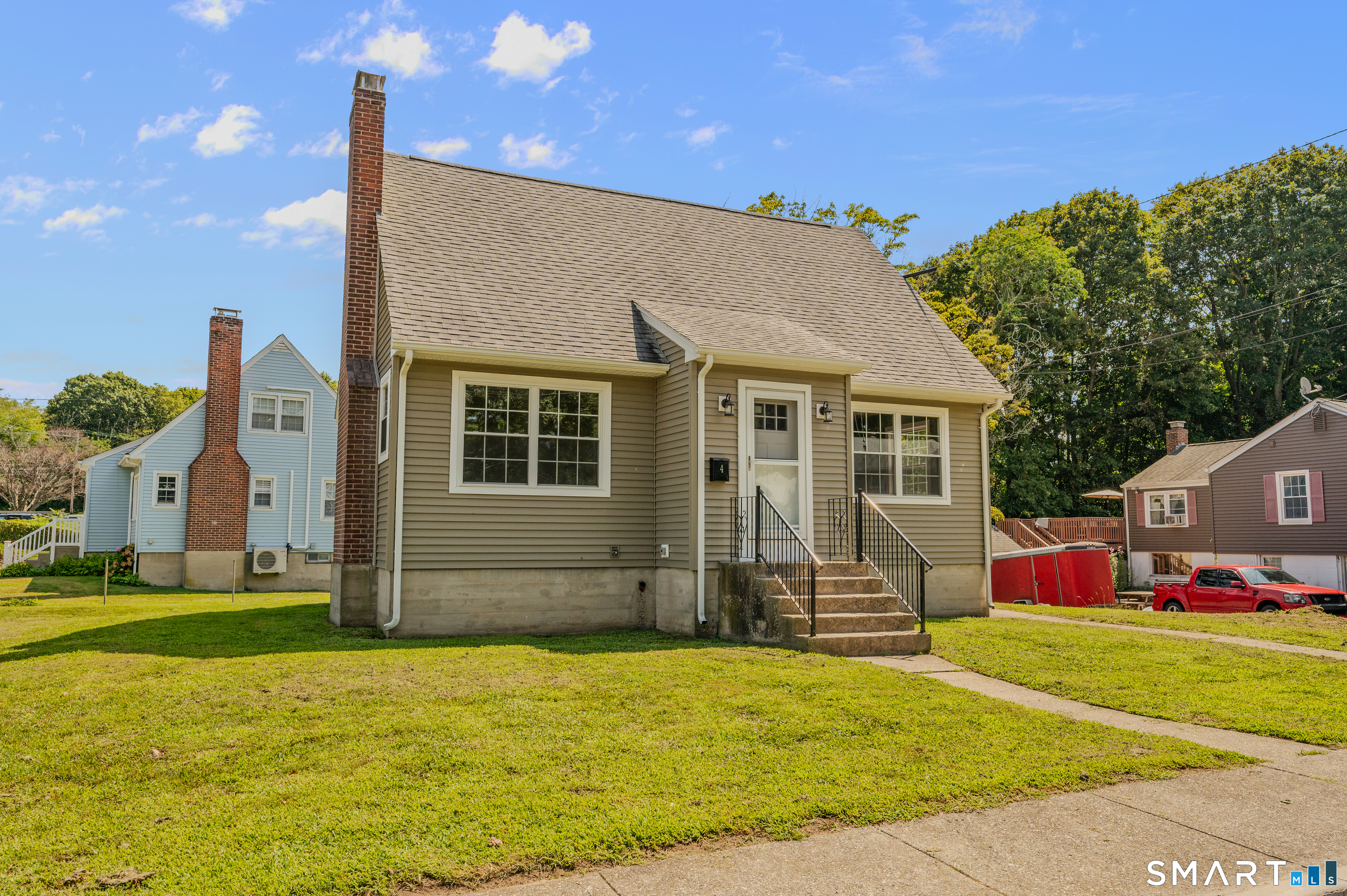 4 Cottage Street Groton CT 06340