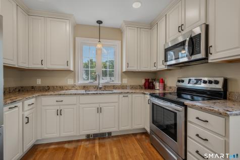 4 Cottage Street Groton CT 06340