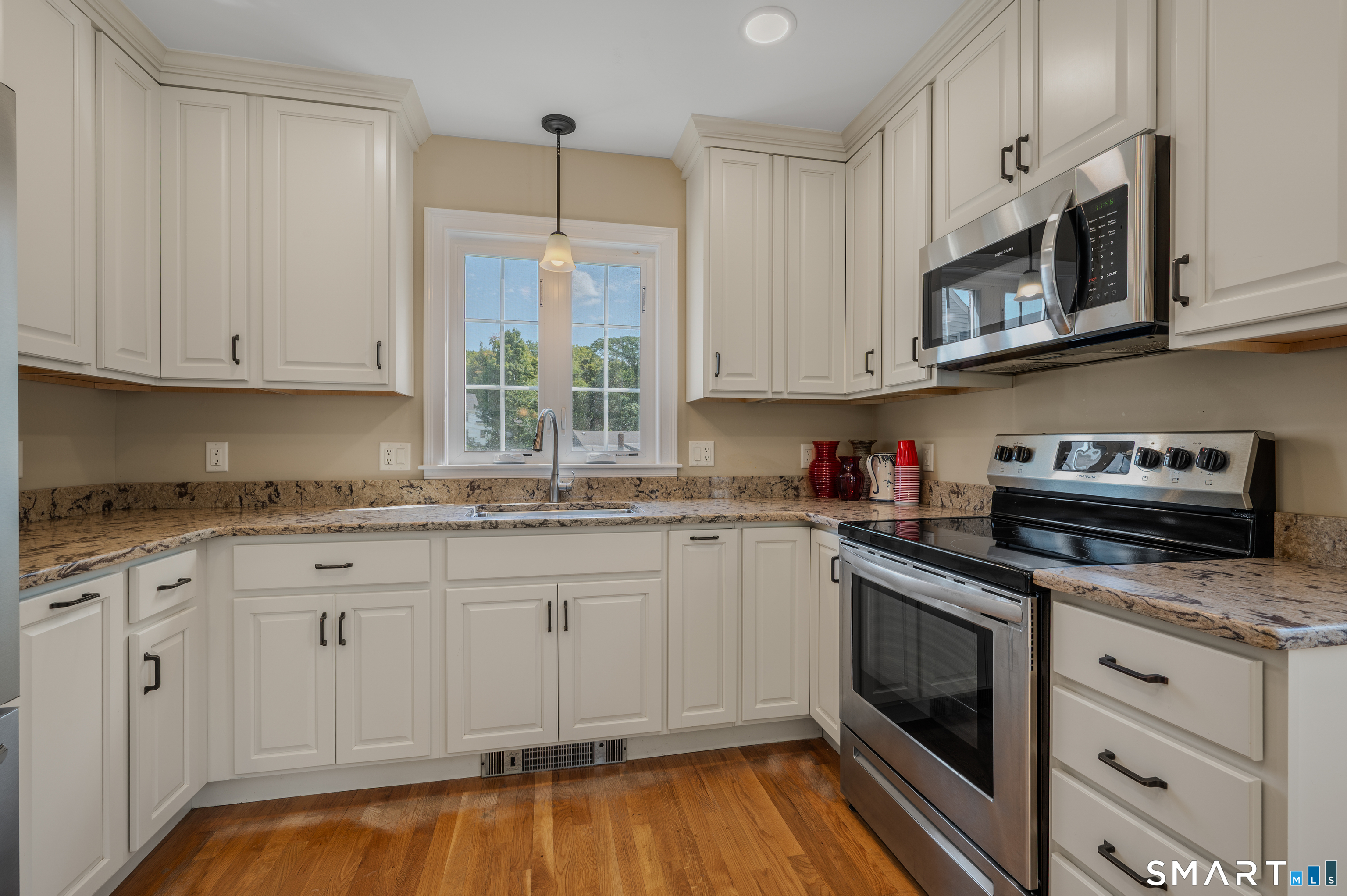 4 Cottage Street Groton CT 06340