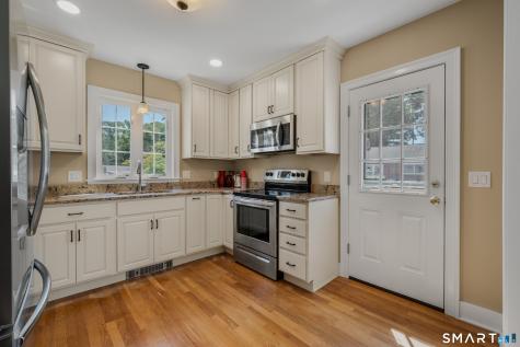 4 Cottage Street Groton CT 06340
