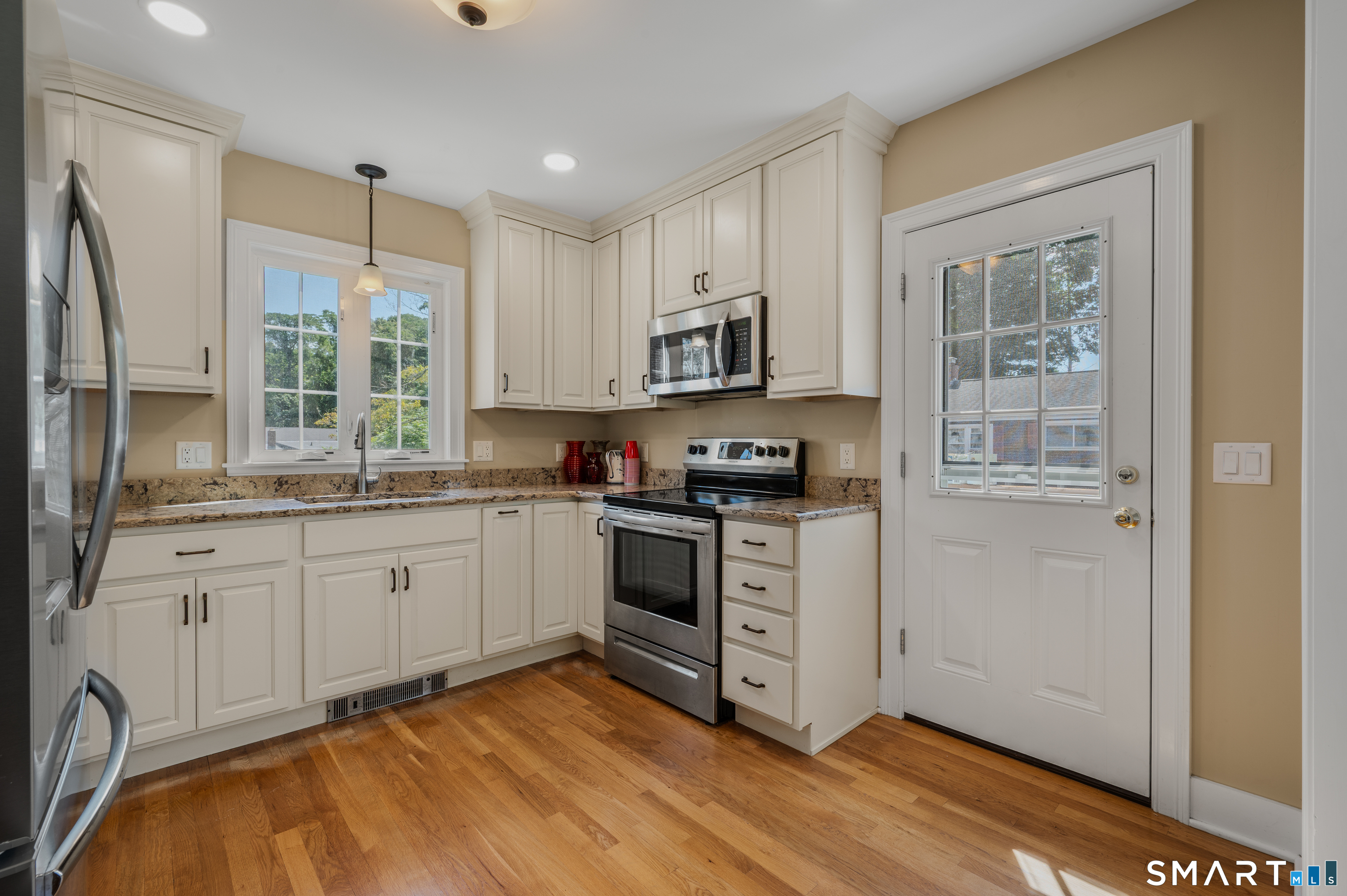 4 Cottage Street Groton CT 06340