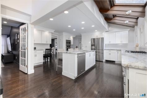 256 Beacon Hill Drive Cheshire CT 06410
