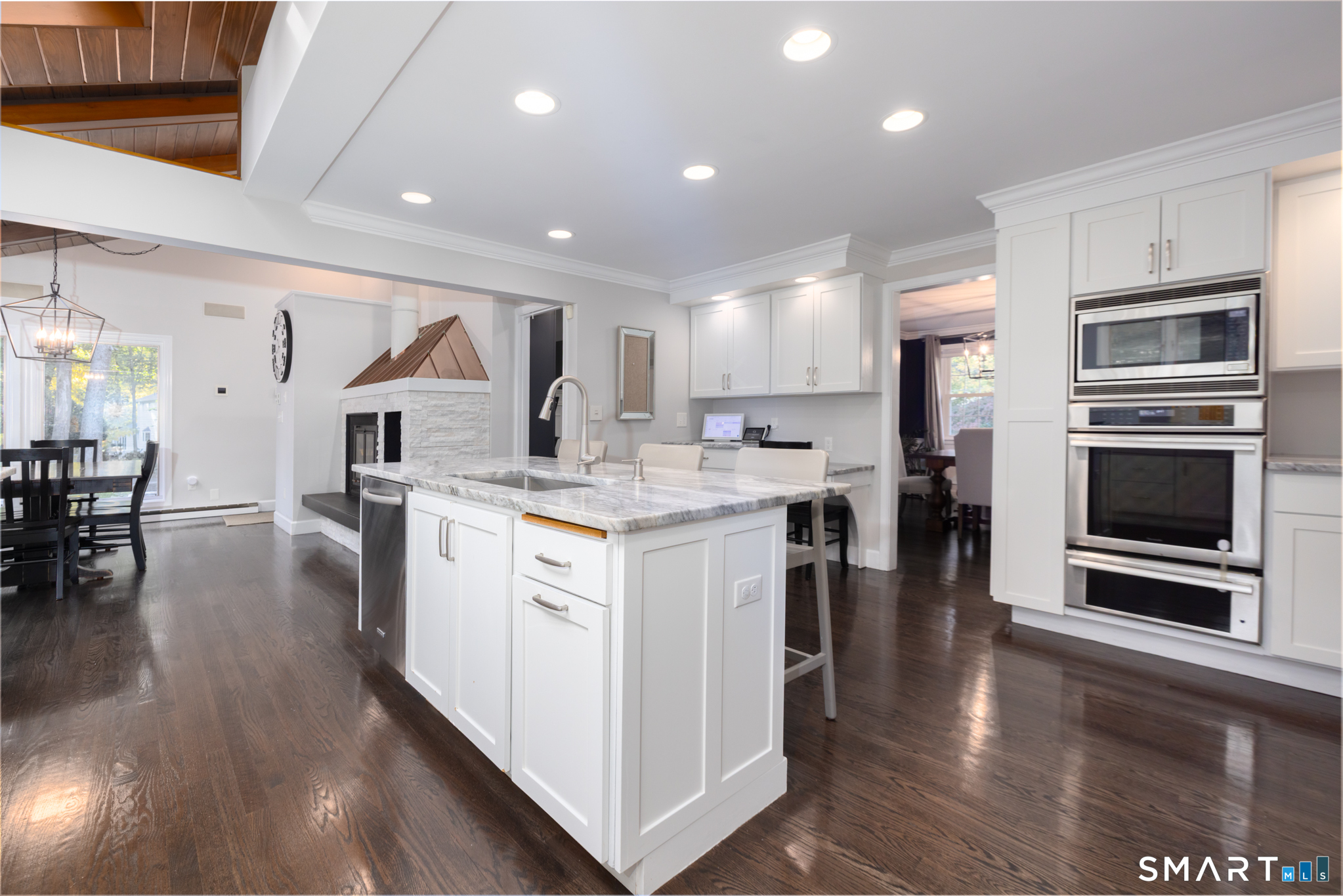 256 Beacon Hill Drive Cheshire CT 06410