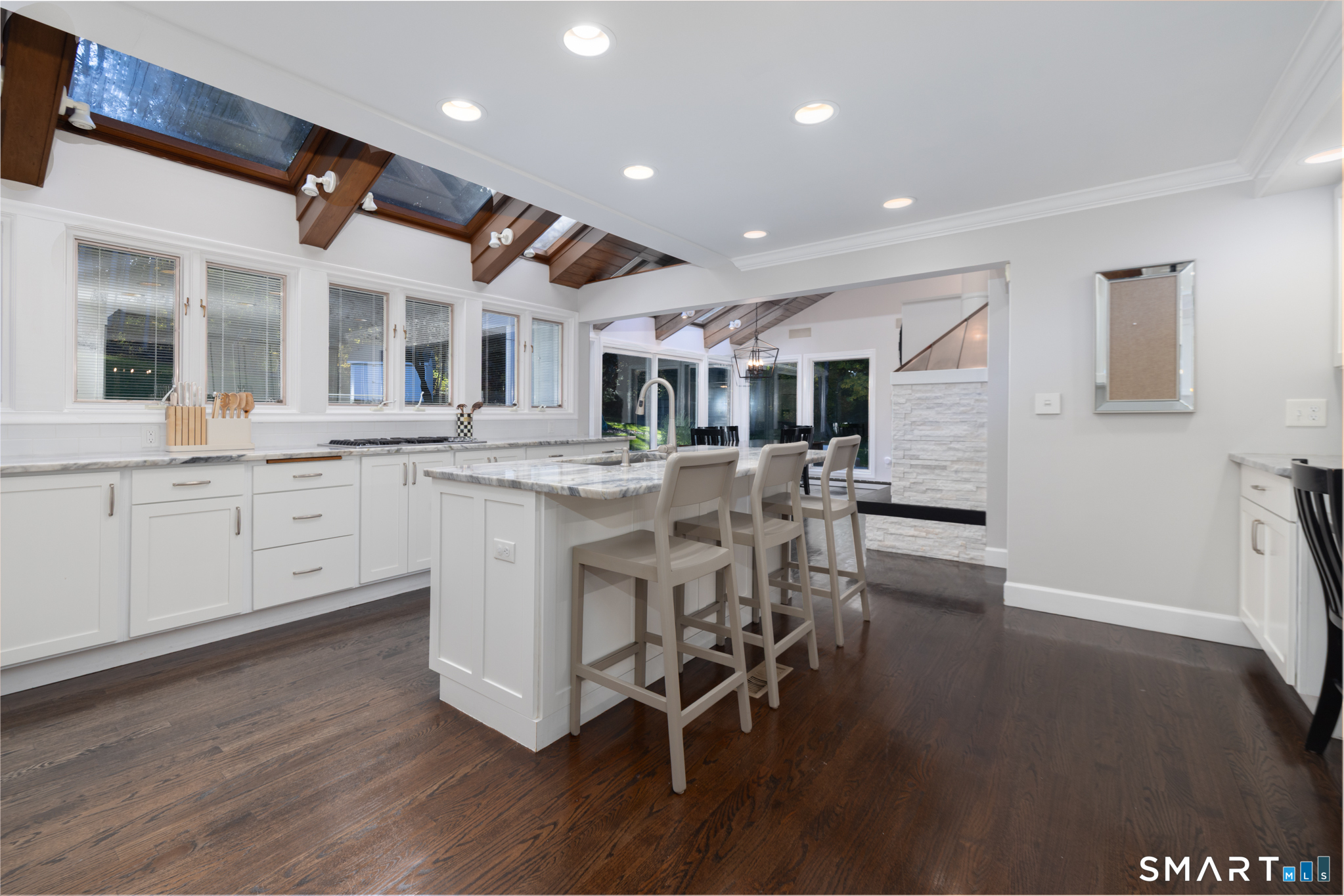 256 Beacon Hill Drive Cheshire CT 06410