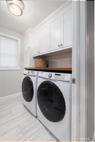 256 Beacon Hill Drive Cheshire CT 06410