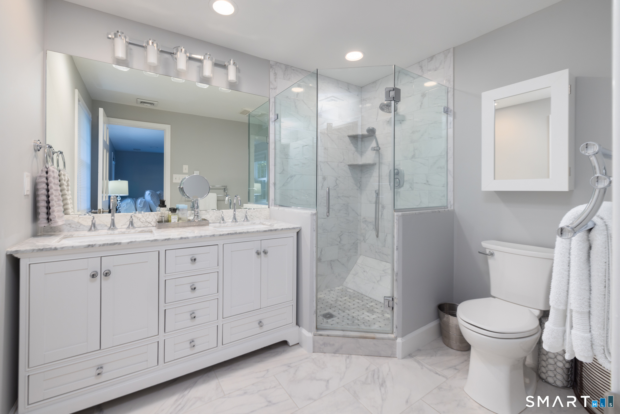 256 Beacon Hill Drive Cheshire CT 06410