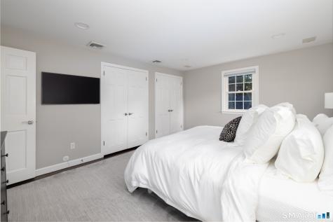 256 Beacon Hill Drive Cheshire CT 06410
