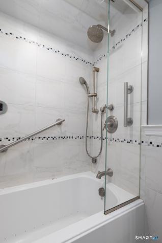 256 Beacon Hill Drive Cheshire CT 06410
